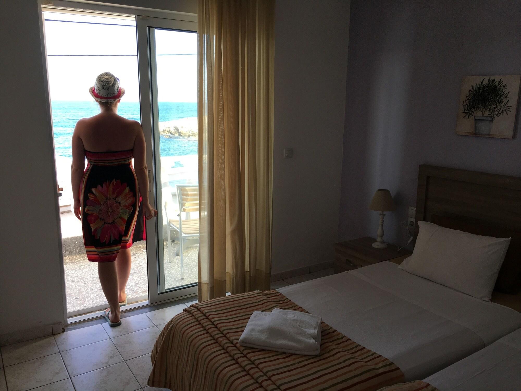 Zorbas Hotel Hersonissos  Esterno foto