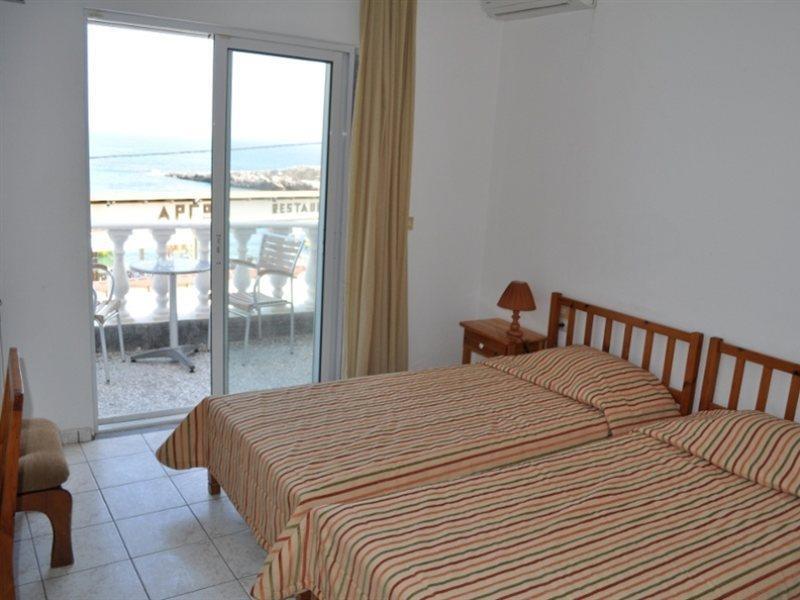 Zorbas Hotel Hersonissos  Esterno foto
