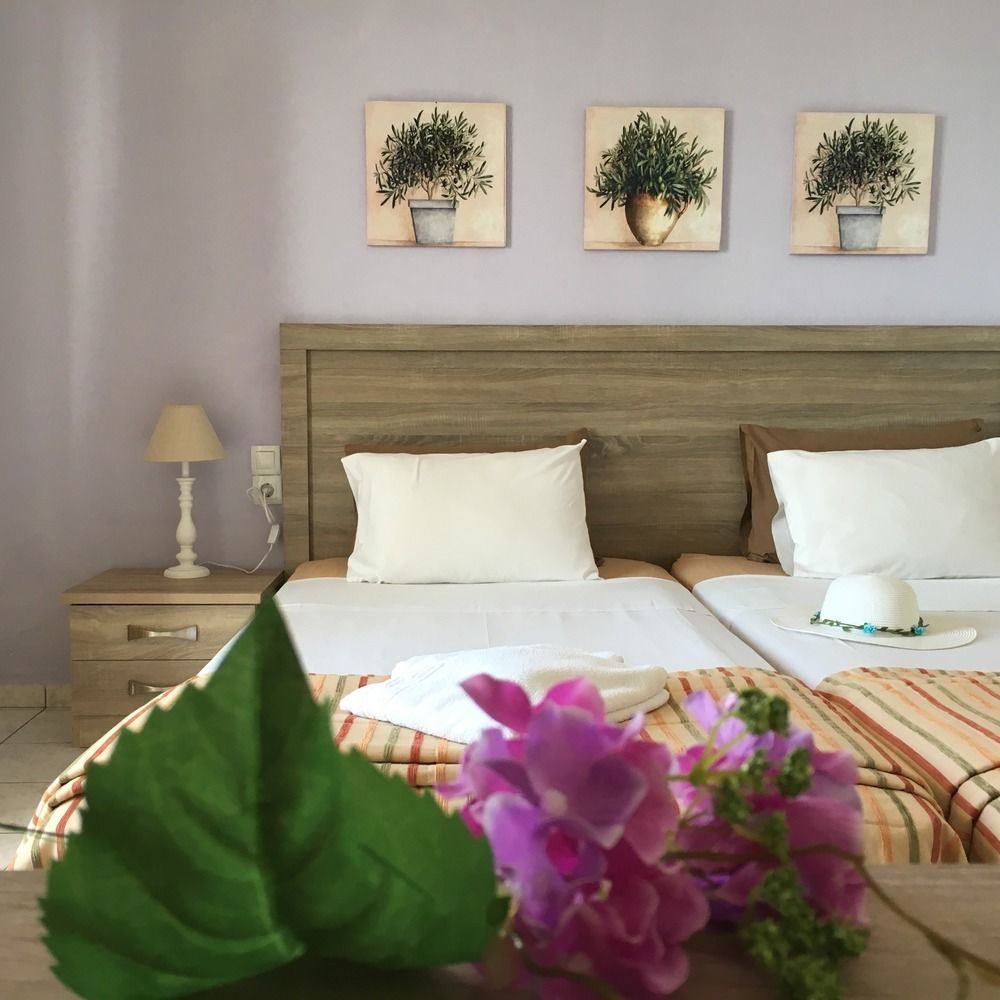 Zorbas Hotel Hersonissos  Esterno foto