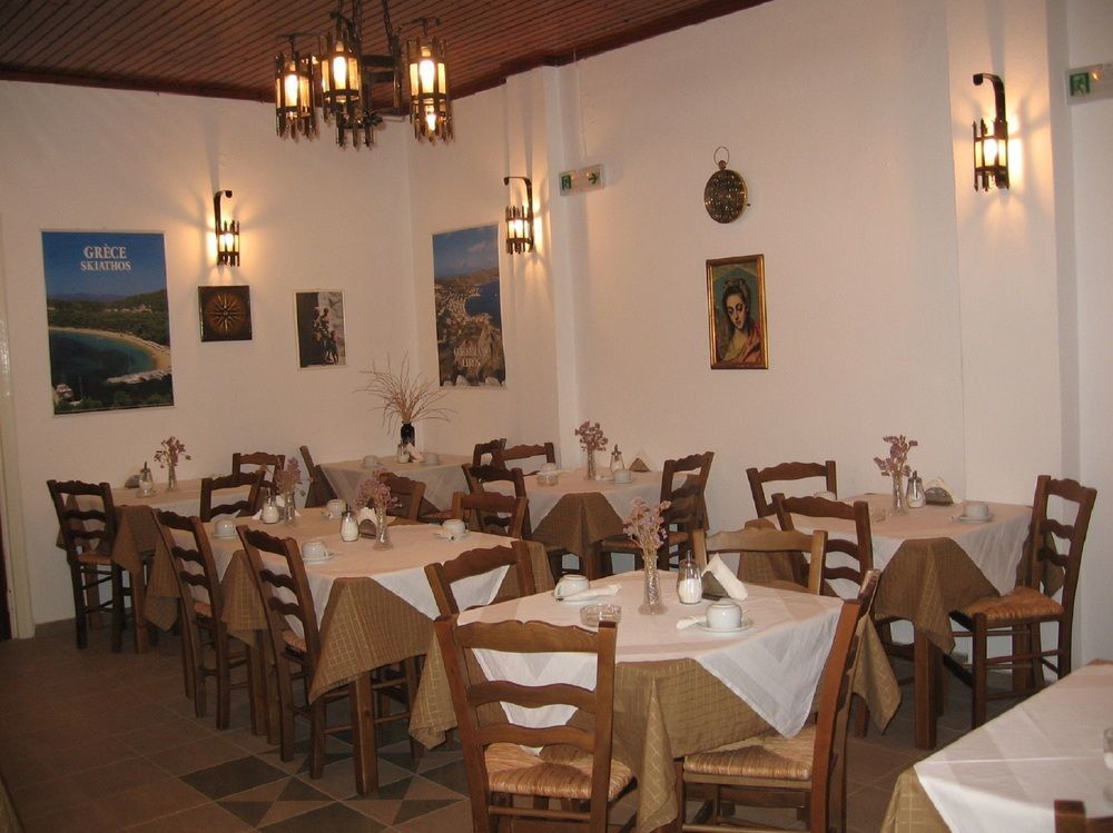 Zorbas Hotel Hersonissos  Esterno foto